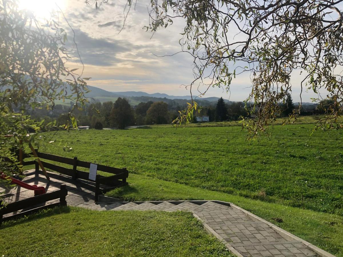 Hotel Arkadia Klecza Gorna Luaran gambar