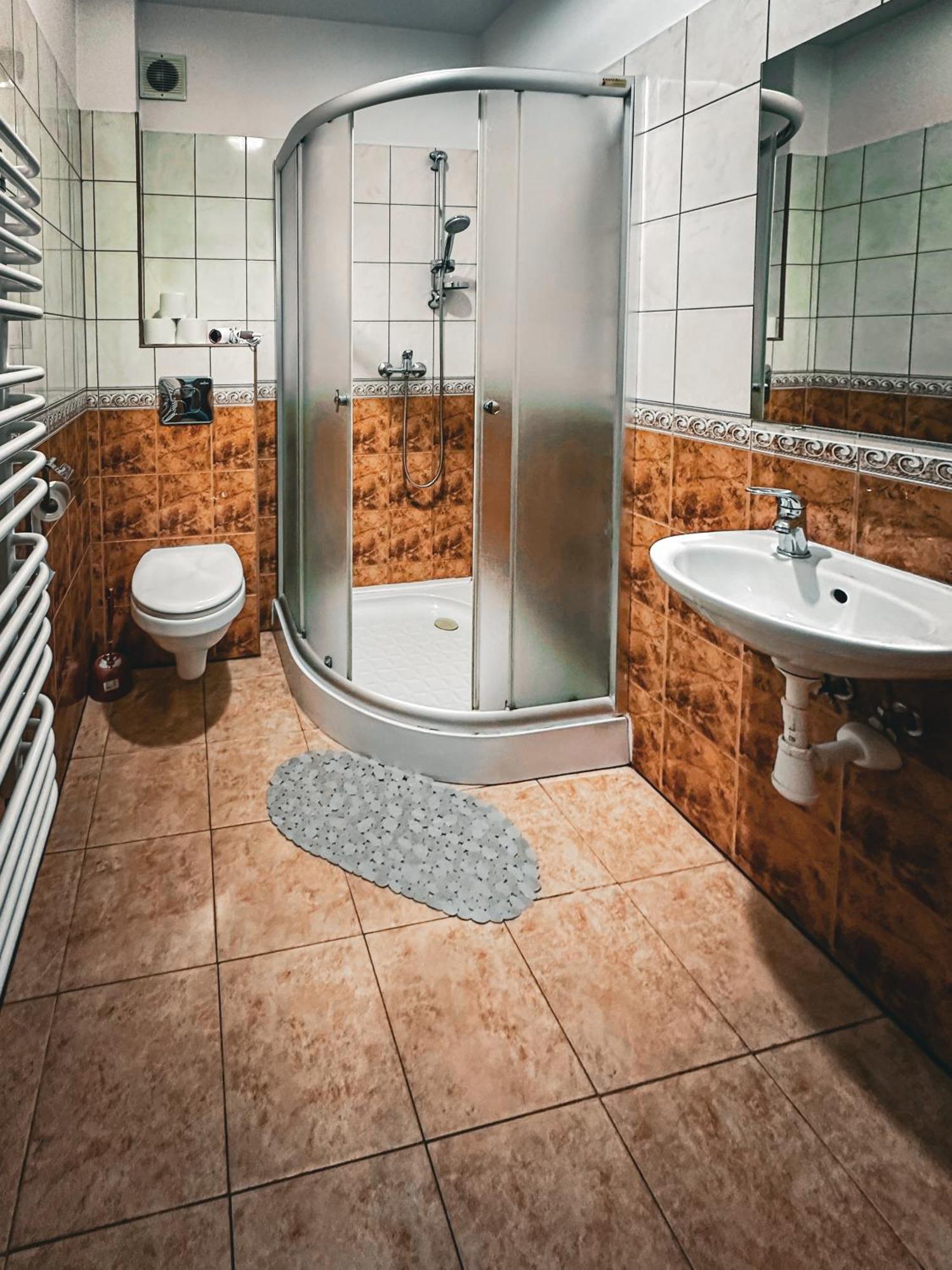 Hotel Arkadia Klecza Gorna Luaran gambar